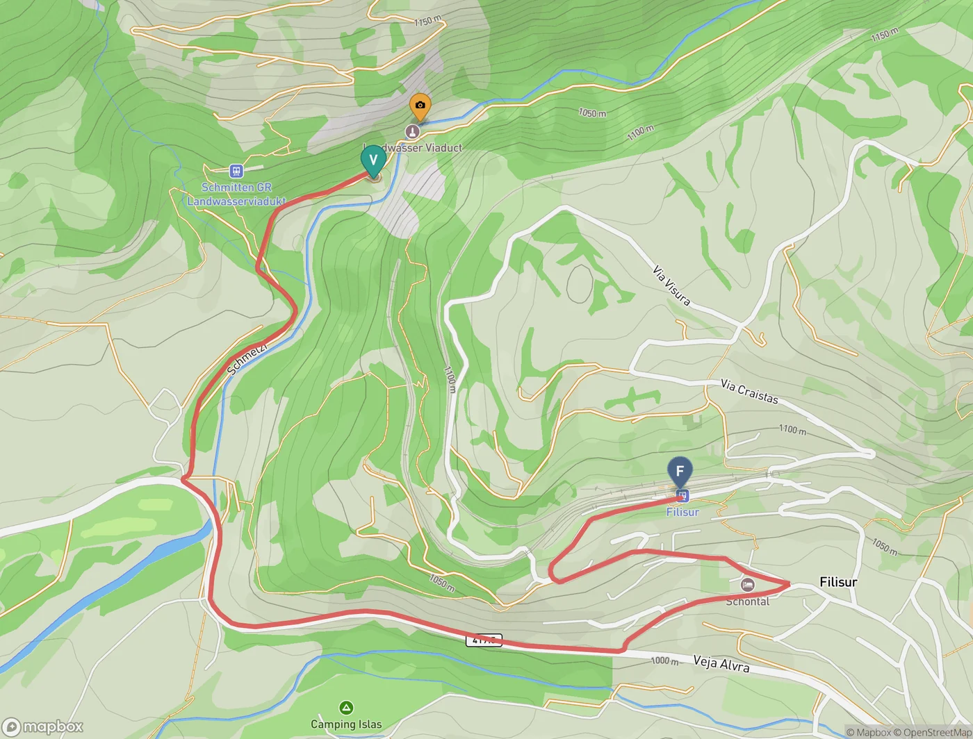 Walking map from Filisur railway station, marked F, west along the Landwasser valley to the viewpoint above the Landwasser Viaduct, marked V, a route of about 2.8 kilometres.